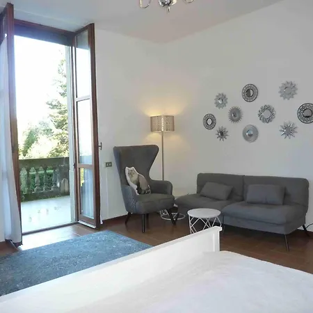 Lejlighed Casa Corsini Porto Valtravaglia