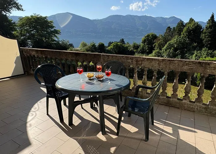 Apartament Casa Corsini Porto Valtravaglia